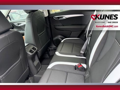 New 2026 Buick Envision Sport Touring AWD/4WD image 5