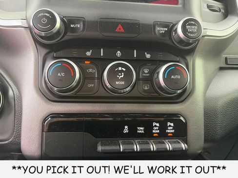 Used 2020 RAM 1500 Big Horn AWD/4WD image 14
