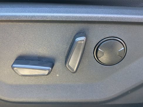 New 2026 Ford F250 Lariat w/ Lariat Premium Package AWD/4WD image 28