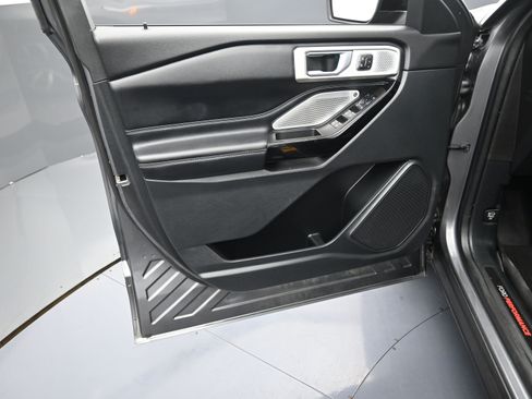 Used 2021 Ford Explorer ST w/ Equipment Group 401A image 15