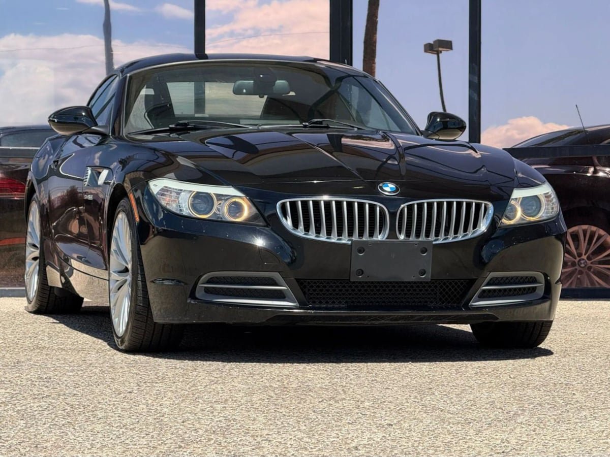Used 2012 BMW Z4 sDrive35i RWD image 26