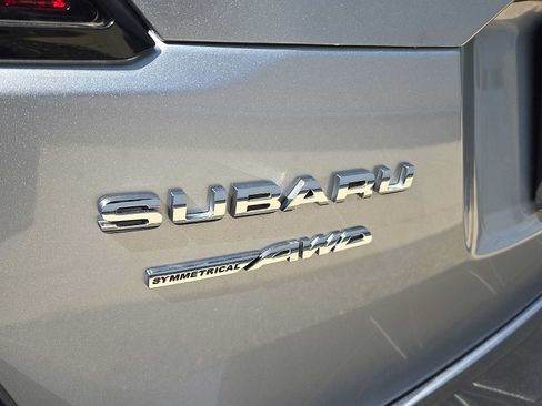 Used 2025 Subaru Outback Premium AWD/4WD image 31