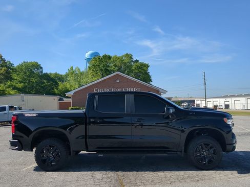 Used 2024 Chevrolet Silverado 1500 LT Trail Boss w/ LT Trail Boss Premium Package image 2