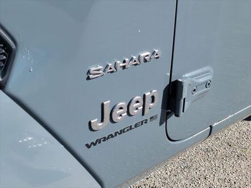 Certified 2024 Jeep Wrangler Sahara image 12