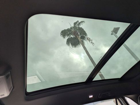 New 2026 Volkswagen Atlas Cross Sport SEL Premium R-Line image 22