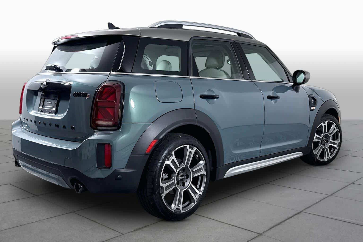 Used 2024 MINI Cooper Countryman S FWD image 12