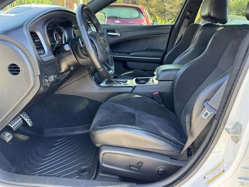 Used 2023 Dodge Charger R/T w/ Plus Group image 19