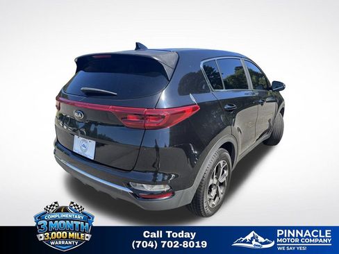 Used 2021 Kia Sportage LX w/ LX Fwd Popular Package image 4