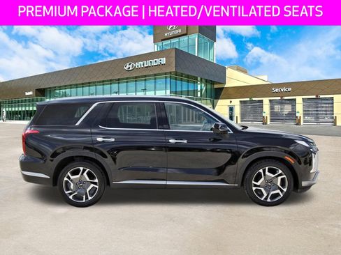 Used 2024 Hyundai Palisade SEL w/ Premium Package FWD image 4