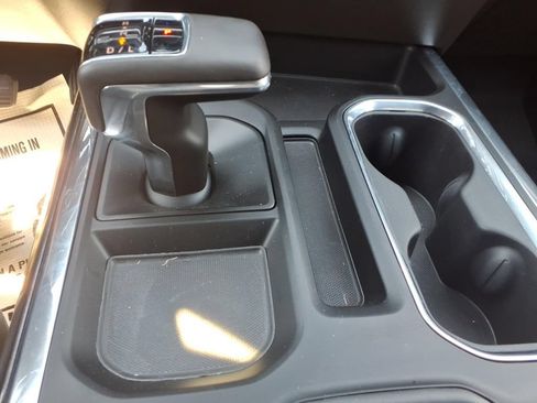 Used 2023 Chevrolet Silverado 1500 LTZ AWD/4WD image 24