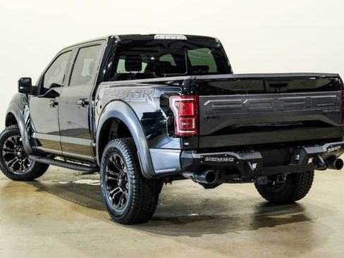 Used 2018 Ford F150 Raptor w/ Equipment Group 802A Luxury AWD/4WD image 36