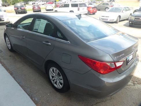 Used 2011 Hyundai Sonata GLS FWD image 7