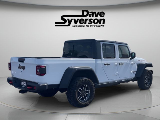 Used 2026 Jeep Gladiator Mojave AWD/4WD image 5