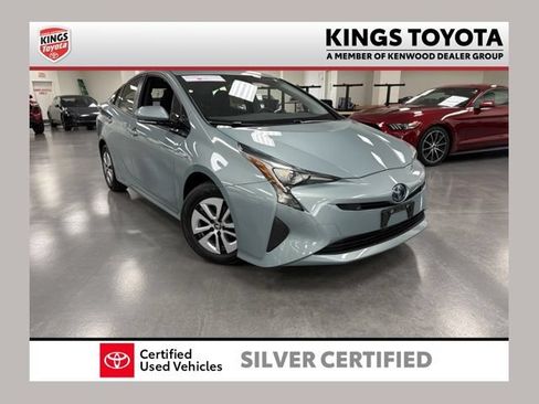 Certified 2018 Toyota Prius Two w/ Prius Two Safety Plus Package FWD image 1