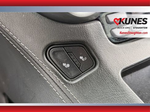 Used 2019 Chevrolet Suburban LT AWD/4WD image 33