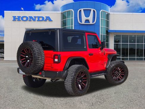 Used 2021 Jeep Wrangler Rubicon image 3