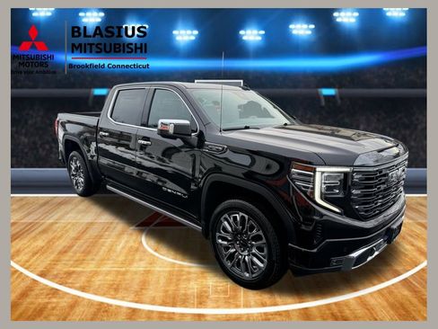 Used 2024 GMC Sierra 1500 Denali Ultimate image 1