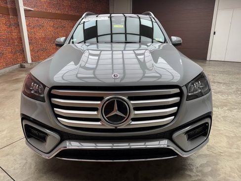 Certified 2024 Mercedes-Benz GLS 450 4MATIC image 8