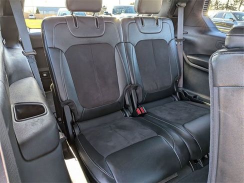 Used 2024 Jeep Grand Cherokee L Altitude image 28