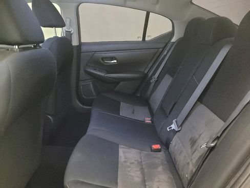 Used 2022 Nissan Sentra SR FWD image 18