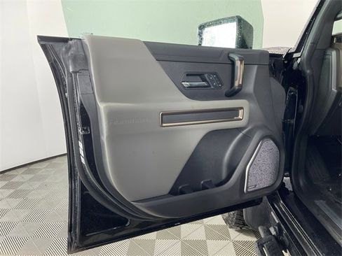 New 2025 GMC Hummer EV 3X w/ Extreme Off-Road Package image 18