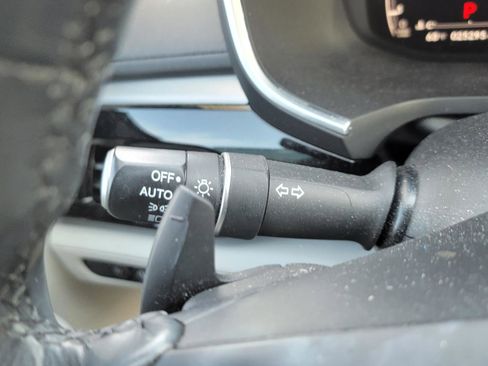 Certified 2023 Acura MDX SH-AWD w/ Technology Package image 28