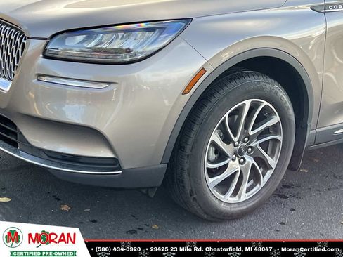 Used 2021 Lincoln Corsair Standard w/ Equipment Group 101A image 8