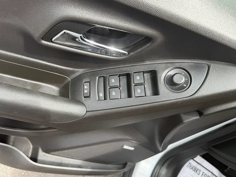 Used 2019 Chevrolet Trax Premier AWD/4WD image 19