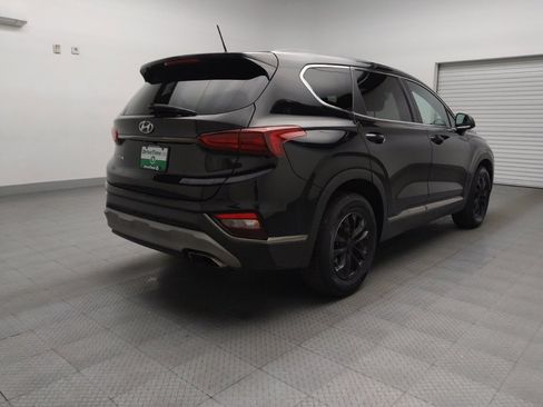 Used 2019 Hyundai Santa Fe SE image 9