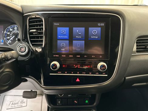 Used 2020 Mitsubishi Outlander SEL image 5