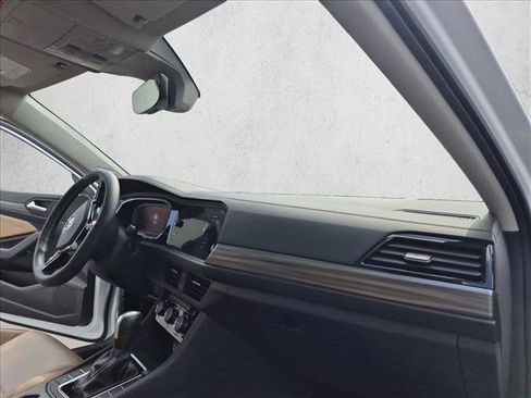 Used 2021 Volkswagen Jetta SEL FWD image 23