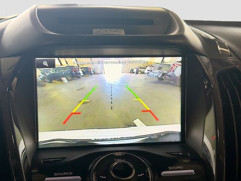 Used 2015 Ford Escape Titanium AWD/4WD image 23