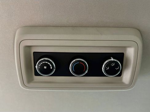 Used 2016 Dodge Grand Caravan SE w/ Quick Order Package 29E SE FWD image 24