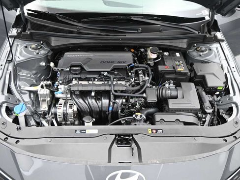 New 2026 Hyundai Elantra Sport FWD image 25