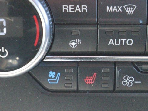 Used 2020 Ford Expedition Max Limited w/ Equipment Group 301A AWD/4WD image 27