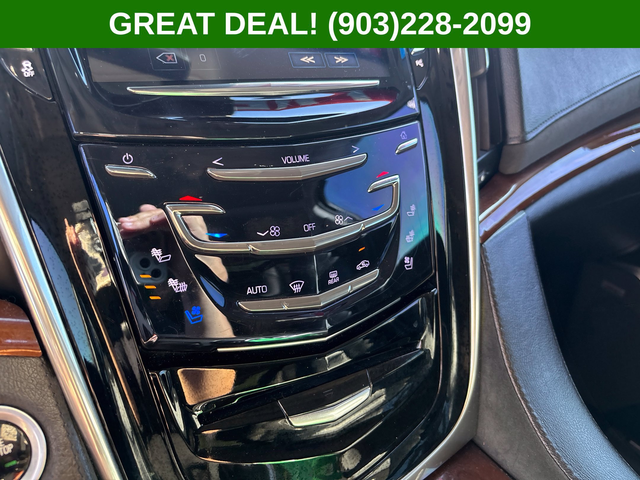 Used 2018 Cadillac Escalade Luxury AWD/4WD image 33