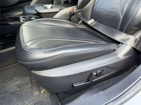 Used 2021 Ford Mustang Mach-E Premium image 19