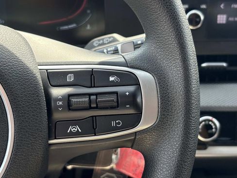 Used 2024 Kia Sportage LX image 27