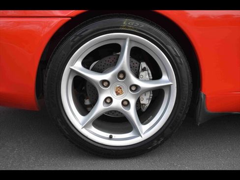 Used 2004 Porsche 911 Carrera 4 image 32