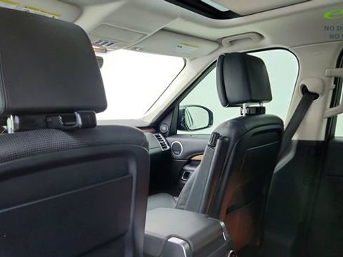 Used 2018 Land Rover Discovery HSE Luxury AWD/4WD image 36