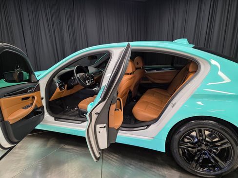 Used 2023 BMW 530i xDrive image 48