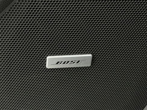 Certified 2022 Chevrolet Traverse Premier w/ Redline Edition image 24