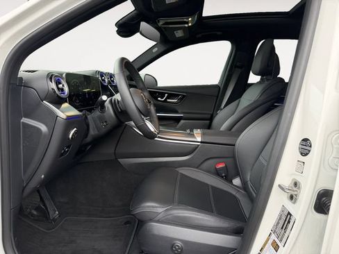 Certified 2026 Mercedes-Benz GLC 300 4MATIC image 11