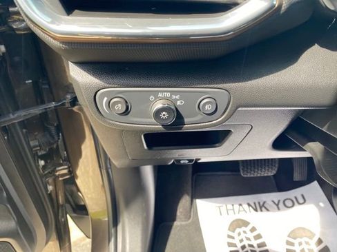 Used 2022 Chevrolet TrailBlazer ACTIV image 19