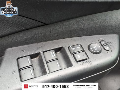 Used 2014 Honda CR-V LX image 11