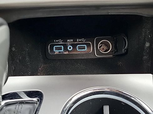 Used 2019 Jeep Grand Cherokee Altitude AWD/4WD image 27