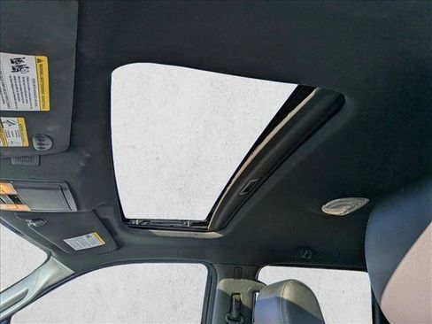 Used 2014 Ford F150 FX4 w/ Equipment Group 402A Luxury image 18