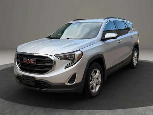 Used 2018 GMC Terrain SLE AWD/4WD image 3