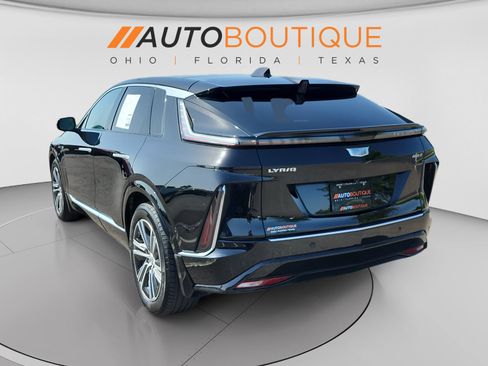 Used 2024 Cadillac Lyriq Luxury RWD image 3