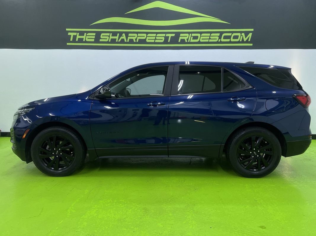 Used 2023 Chevrolet Equinox LS w/ Midnight Edition FWD image 6
